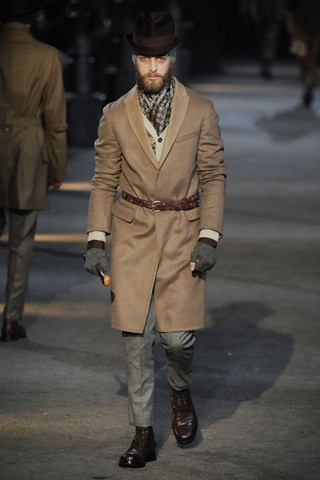 Alexander McQueen / - 2009-2010